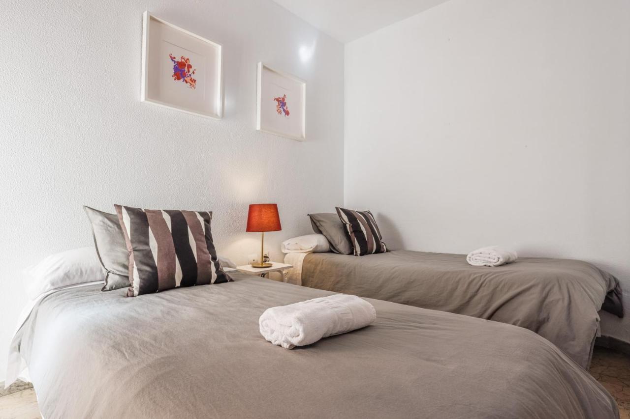 Puerta De Carmona Apartment Sevilla Exterior foto
