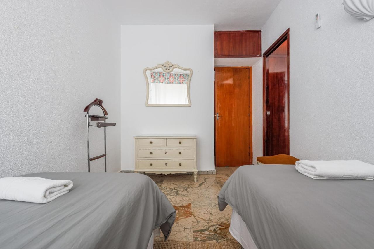 Puerta De Carmona Apartment Sevilla Exterior foto